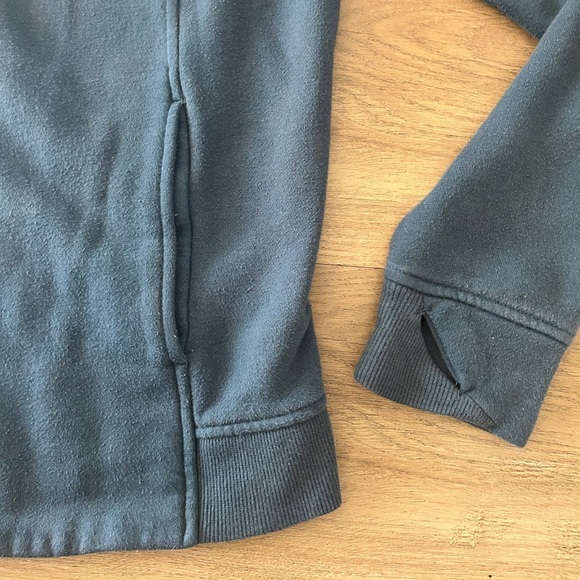 All in Motion Women’s Hooded Full-Zip Sweatshirt with Thumb Holes - Size Small - Picture 5 of 12